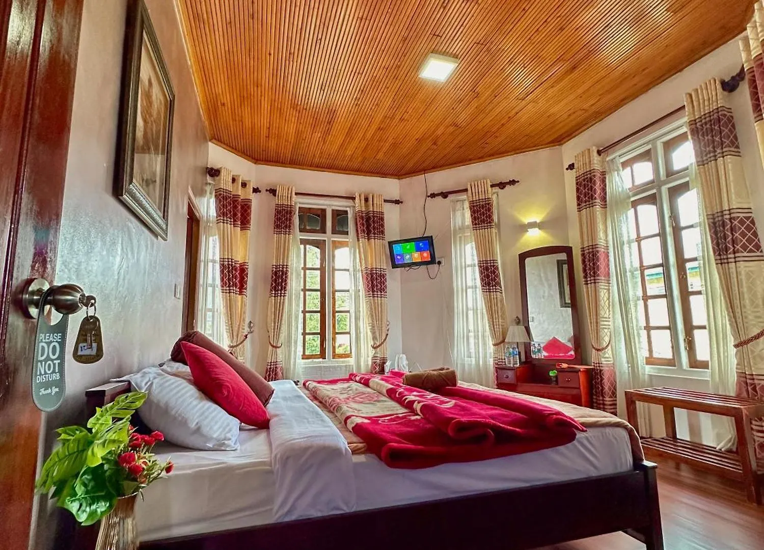 Nuwara Eliya Hills Rest Hotel Sri Lanka
