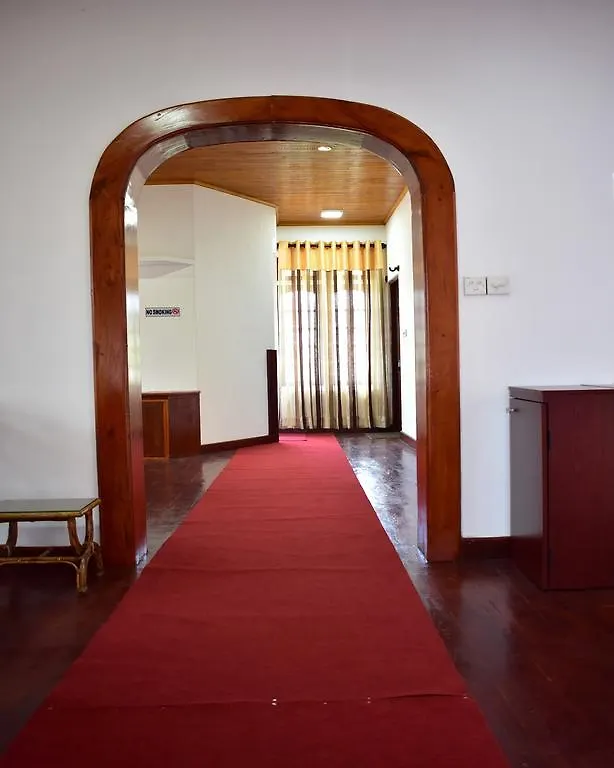 Nuwara Eliya Hills Rest Hotel Guest house Nuwara Eliya